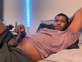 Luckymsa — Stripchat stream photo (Jun 2025)
