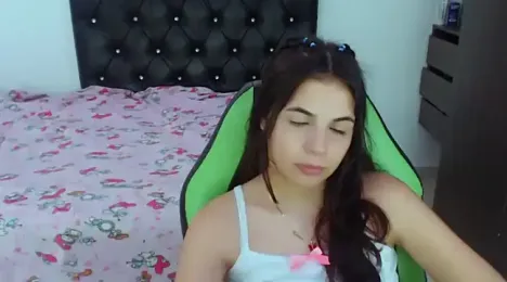 _elenna — Stripchat stream photo (Nov 2023)