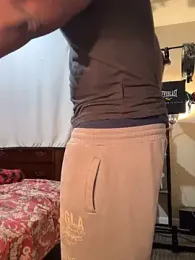 KeYBuMp323 — Stripchat stream photo (Mar 2026)