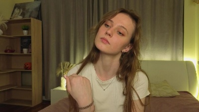 LynneRencher — modelo de webcam en línea en cam4