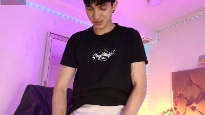 Jheampiero — Cam4 stream photo (Mar 2026)