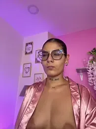 LauraRaider — Stripchat stream photo (Jun 2026)