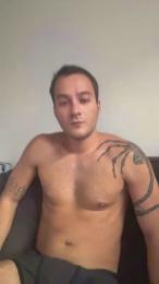 Dullboy — modelo de webcam en línea en cam4