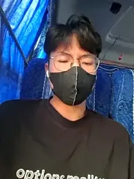 Gwencloudy — modelo de webcam en línea en stripchat