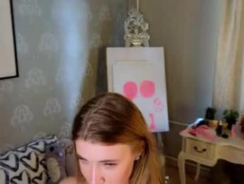 cute_fox_girl — modelo de webcam en línea en chaturbate
