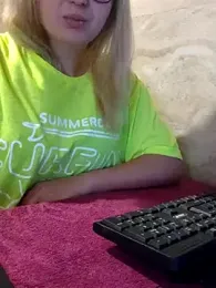 Sensii — Stripchat stream photo (Jul 2025)