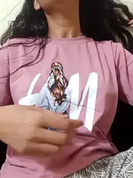 Kanchan7909 — modelo de webcam en línea en stripchat