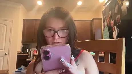 riley_ray_69_ — stripchat