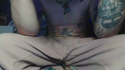 MeBiggins69 — Cam4 stream photo (Apr 2026)