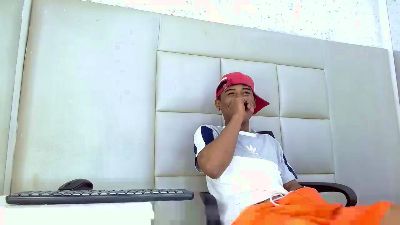 TonnyMarck — Cam4 stream photo (Mar 2026)