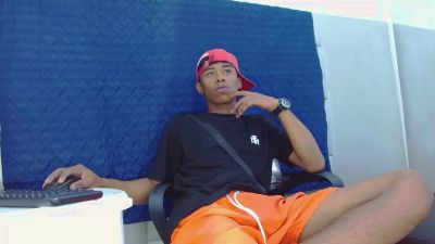 TonnyMarck — Cam4 stream photo (Feb 2026)