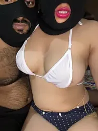 desi-bhavii — Stripchat stream photo (Jan 2026)