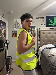 latino_switch — Stripchat stream photo (May 2026)