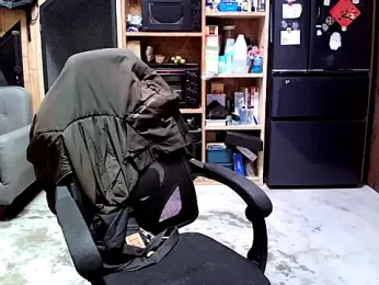 deansu0819 — Stripchat stream photo (Jun 2026)
