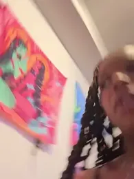 Goldenmami — Stripchat stream photo (Feb 2026)