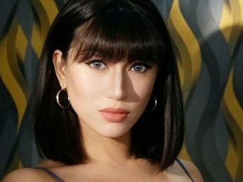 NeriahEvans — modelo de webcam en línea en livejasmin