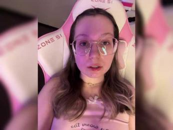 henby_streams — Bongacams stream photo (Mar 2026)