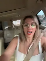 Gatitacarlita — Stripchat stream photo (Apr 2026)