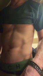 ItaDickyToy — Cam4 stream photo (Feb 2026)