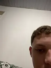 9vinsfd1 — modelo de webcam en línea en stripchat