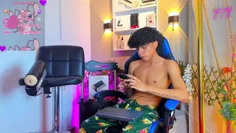 _taylor_black — Stripchat stream photo (Jul 2026)