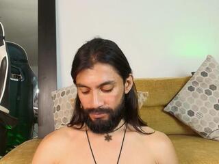 Chris Pretty — modelo de webcam en línea en flirt4free