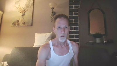 zeigesmir — Cam4 stream photo (Aug 2026)