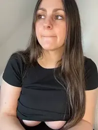 Loella-Rose — Stripchat stream photo (Apr 2026)