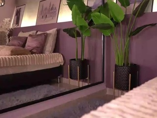 izzywild — Camsoda stream photo (Mar 2026)