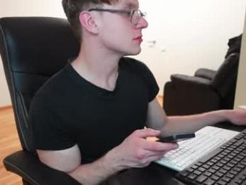 nikki_hard — Chaturbate stream photo (Apr 2026)