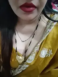 Mayuri77 — Stripchat stream photo (Aug 2026)
