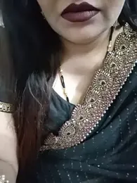 Mayuri77 — Stripchat stream photo (Aug 2026)