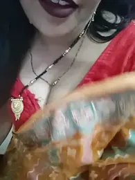 Mayuri77 — Stripchat stream photo (Aug 2026)