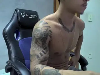 Gust027 — Stripchat stream photo (Apr 2026)