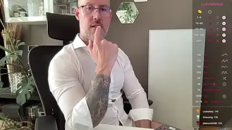 the_new_fit_rubinho — modelo de webcam en línea en stripchat