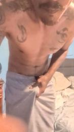 uncut_papi1989 — Cam4 stream photo (May 2026)