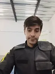 Juan9615 — Stripchat stream photo (Oct 2026)