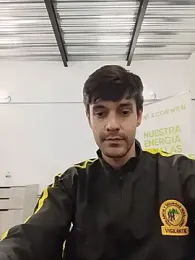 Juan9615 — Stripchat stream photo (Oct 2026)