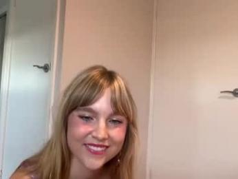 kittengirlxo — modelo de webcam en línea en chaturbate