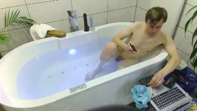 RealAndreXx — Cam4 stream photo (Feb 2026)