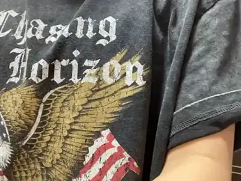 shina_mo_n_ch — modelo de webcam en línea en stripchat