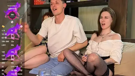 Three_Some_Dream — modelo de webcam en línea en stripchat