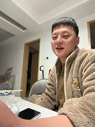 Acuteman — Stripchat stream photo (Dec 2025)