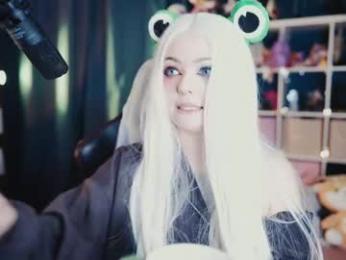 madnessalise — modelo de webcam en línea en chaturbate