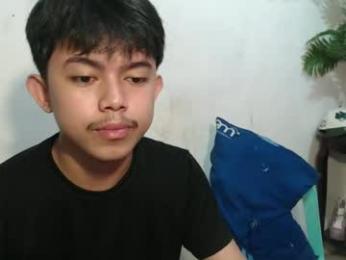 pnaysx — modelo de webcam en línea en chaturbate