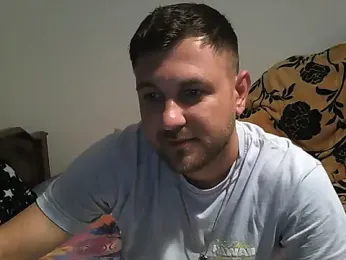 hugedickedd — Stripchat stream photo (Jun 2026)
