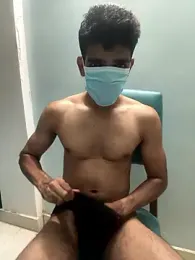 BadBoyTom78 — Stripchat stream photo (Apr 2026)