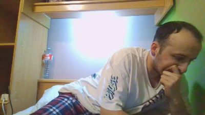 Disfruton95 — Cam4 stream photo (Mar 2026)