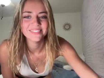 honeyyy95 — modelo de webcam en línea en chaturbate
