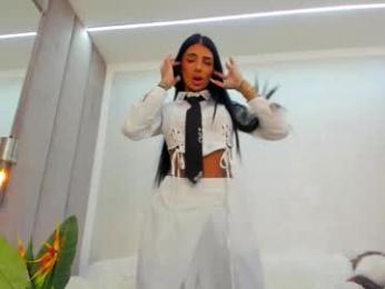 britney_charm — Chaturbate stream photo (Mar 2026)